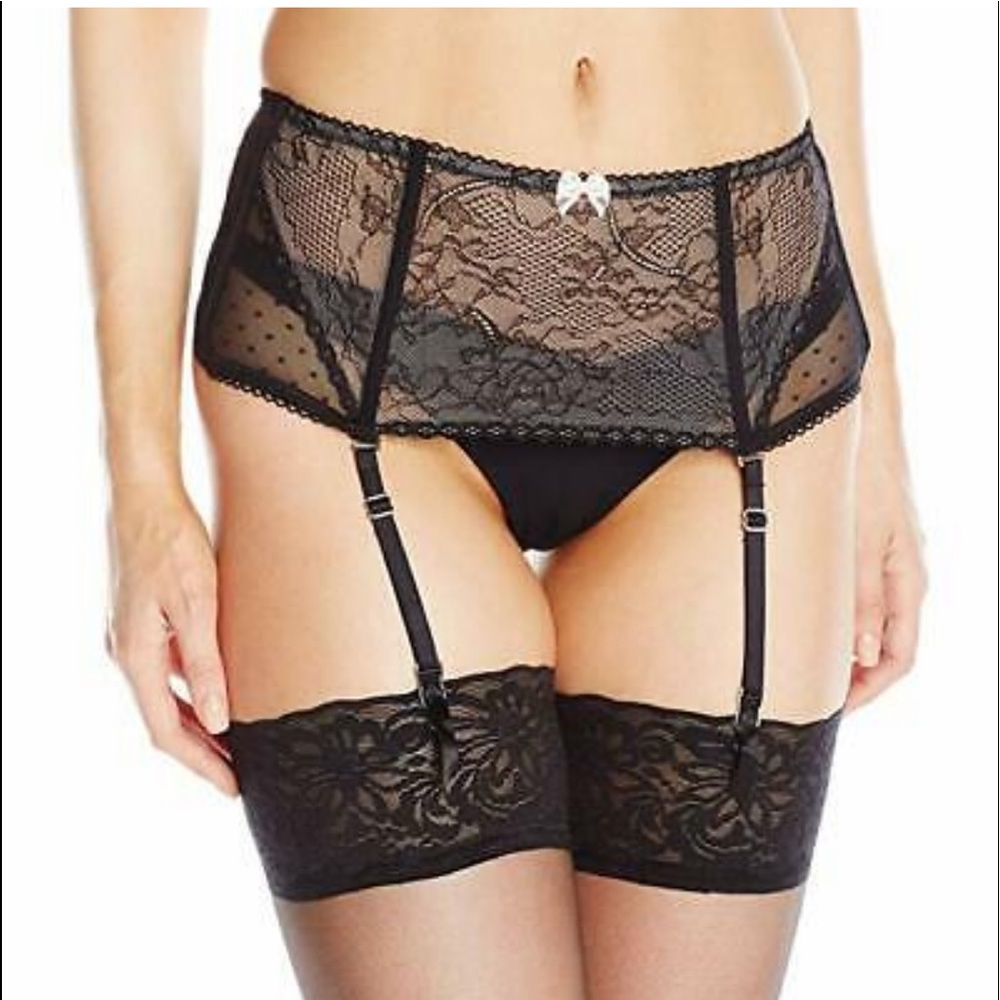 Betsey Johnson bridal collection so sexy waist cincher garter belt